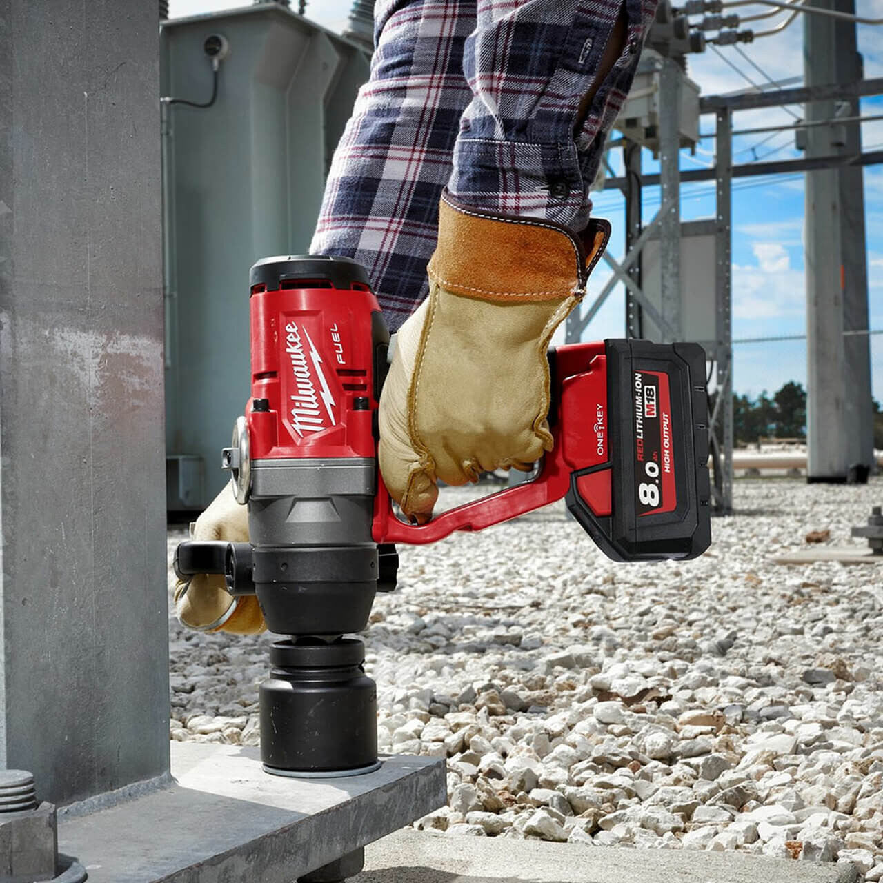 Clé à chocs à couple élevé 2.400Nm 18V 1 pouce avec mallette Milwaukee M18ONEFHIWF1-0X