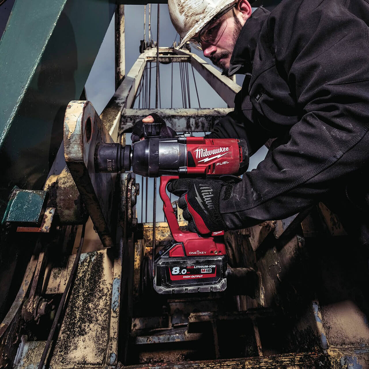 Clé à chocs à couple élevé 2.400Nm 18V 1 pouce avec mallette Milwaukee M18ONEFHIWF1-0X