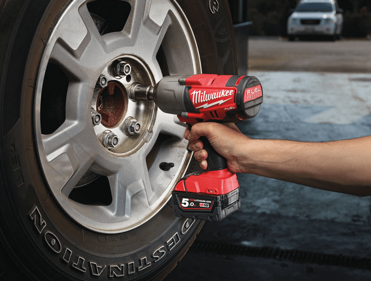 Clé à chocs à couple élevé 1.627Nm 3/4 18V avec mallette Milwaukee M18ONEFHIWF34-0X