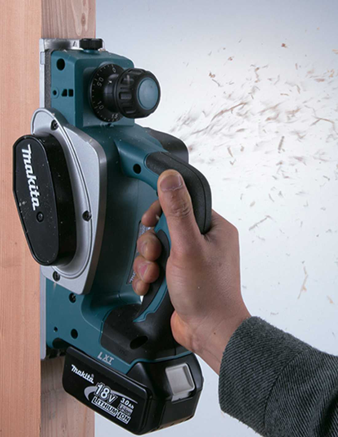 Kit Makita avec 10 outils + 3 bateria 3ah + Chargeur + 2 sacs DLX1080BL3