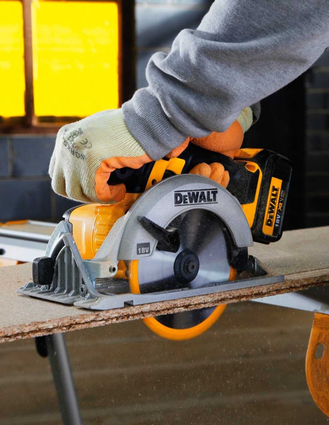 Kit Dewalt 12 outils + 3bat 5Ah + chargeur DCB115 + 4xTSTAK DCK129P3