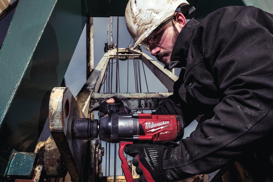 Clé à chocs à couple élevé M18 FUEL One-Key 1" avec anneau Milwaukee M18 ONEFHIWF1-802X