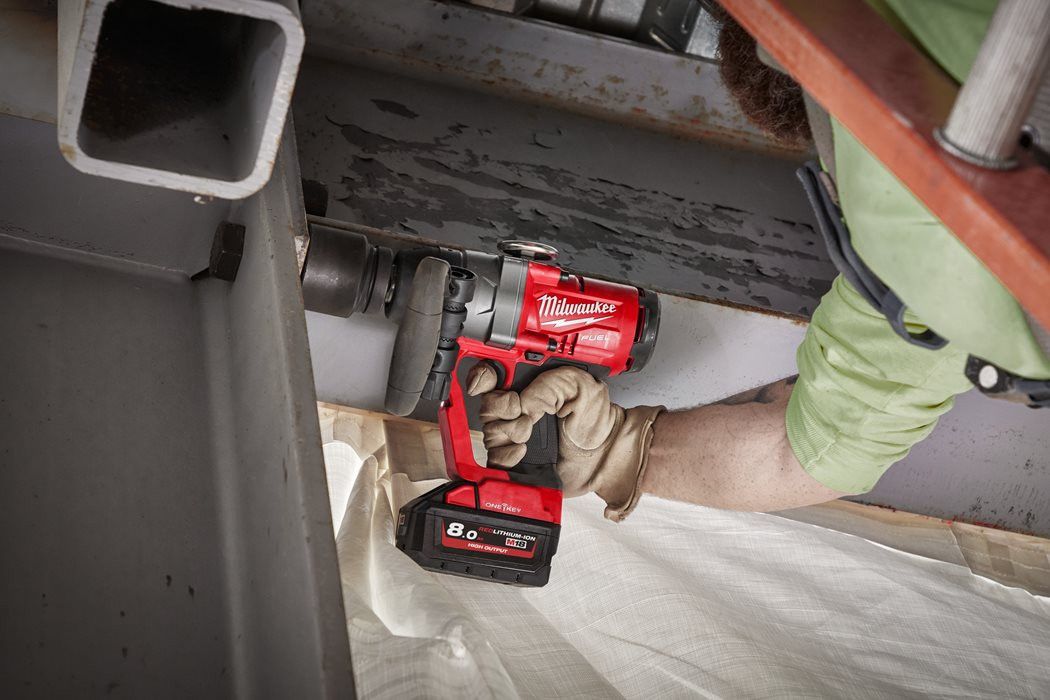 Clé à chocs à couple élevé M18 FUEL One-Key 1" avec anneau Milwaukee M18 ONEFHIWF1-802X