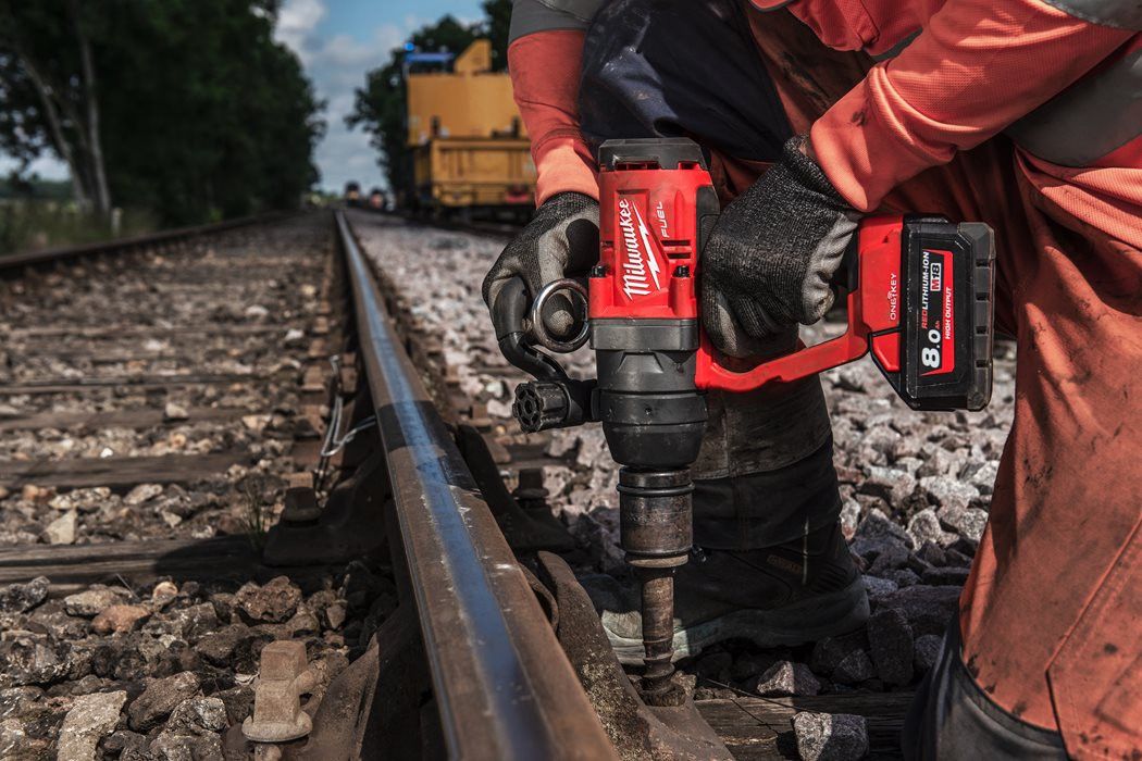 Clé à chocs à couple élevé M18 FUEL One-Key 1" avec anneau Milwaukee M18 ONEFHIWF1-802X