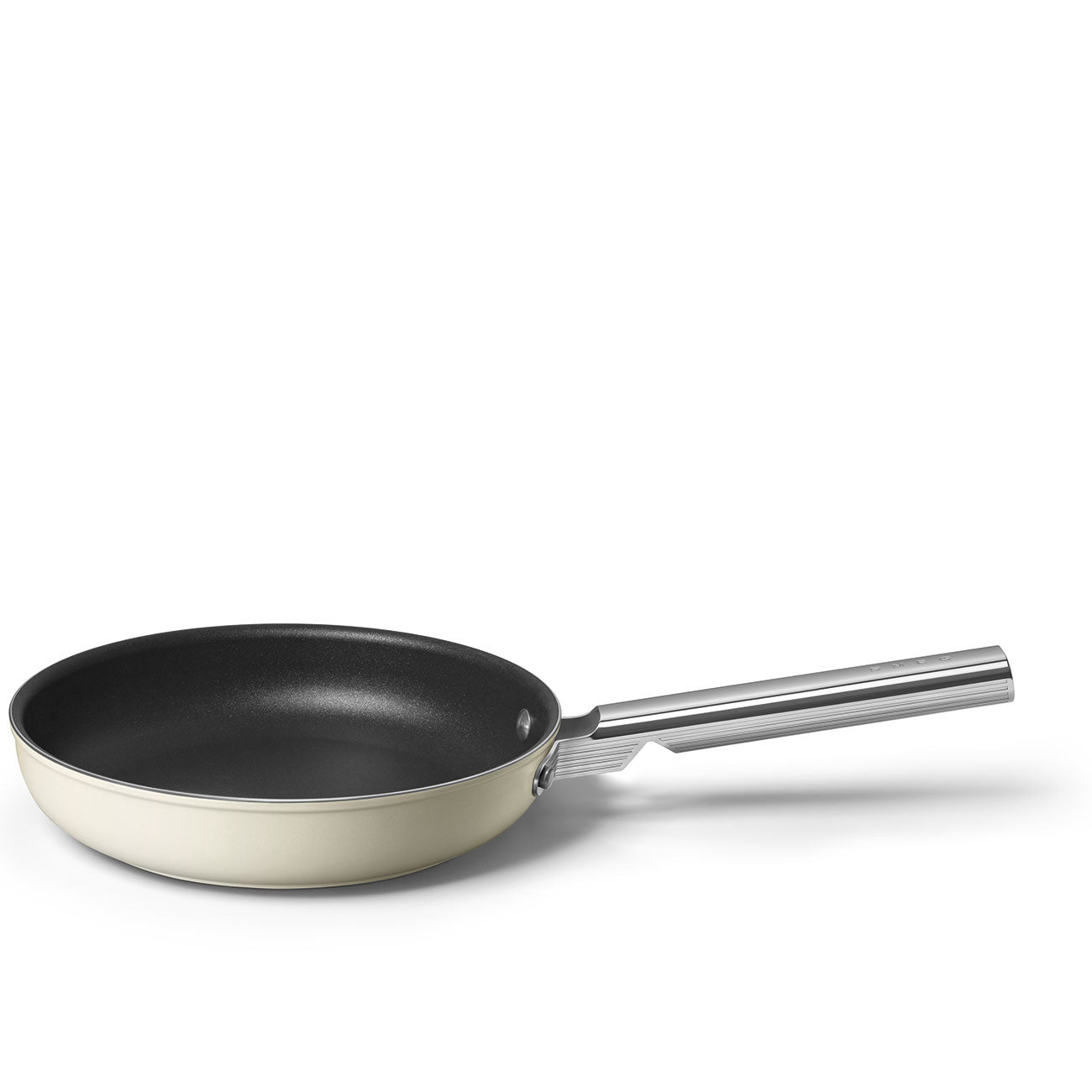 Lot de 4 poêles à frire antiadhésives Smeg Matte Cream