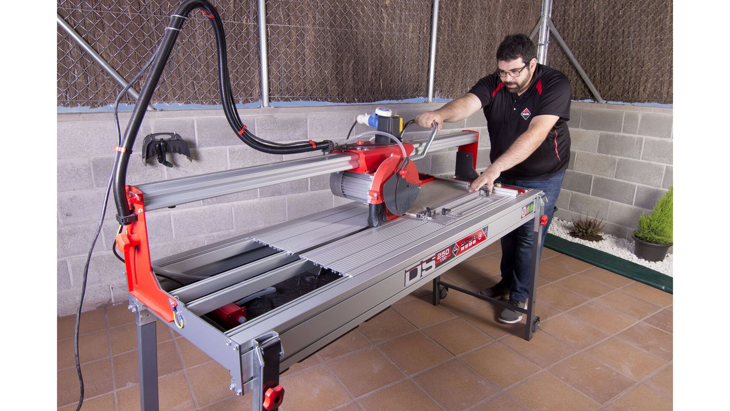 Table de découpe électrique DS-250 N 1000 Laser&Level Zero Dust Rubi