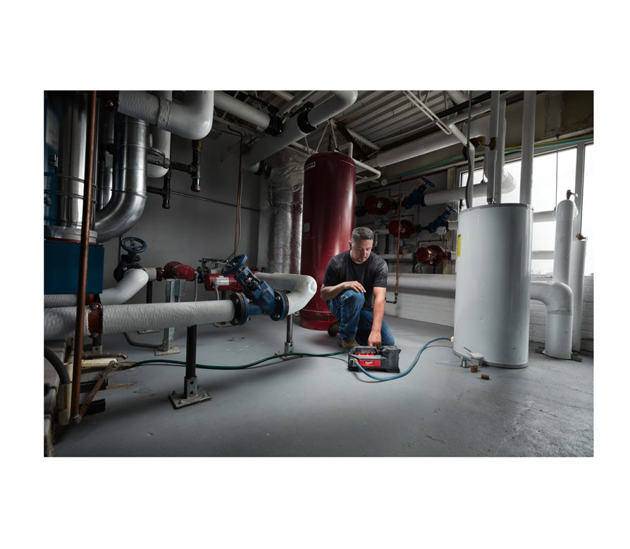 Pompe à eau de surface et de transfert M18 Milwaukee M18BTP-0