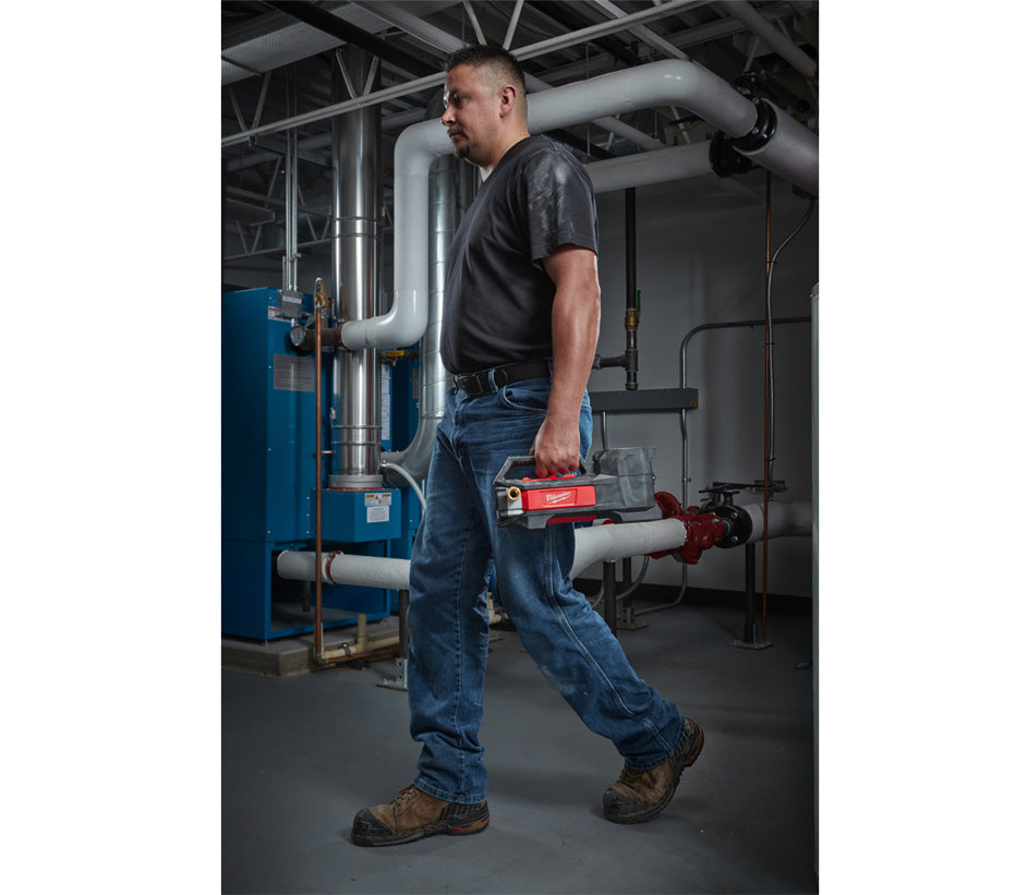 Pompe à eau de surface et de transfert M18 Milwaukee M18BTP-0