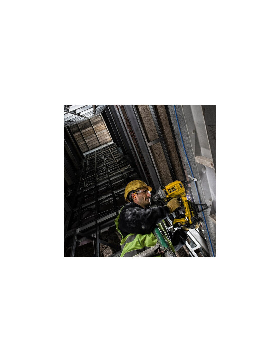 Cloueur à béton et acier 18V alimentée par batterie Dewalt DCN890P2