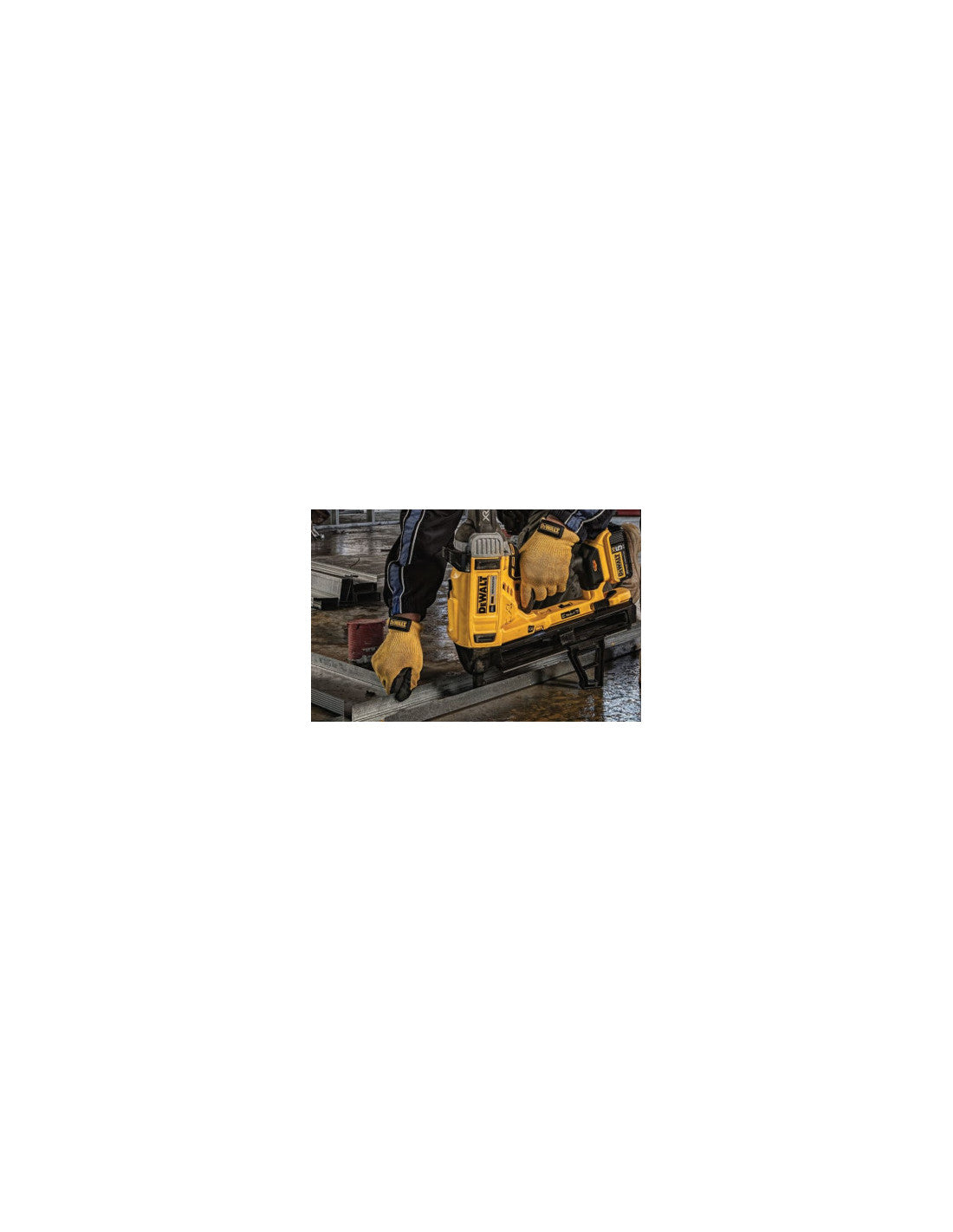 Cloueur à acier et à béton 18V DCN890P2 + 16.080 clous Dewalt