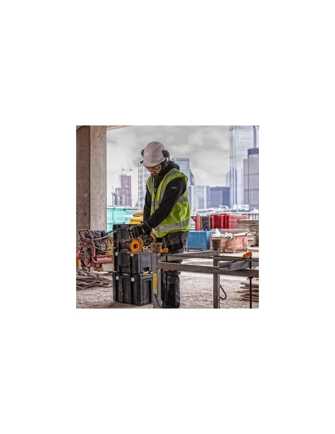 Mini meuleuse sans balais XR FLEXVOLT 54V/18V 125mm avec 2 batteries 6Ah et mallette de transport Dewalt DCG418T2