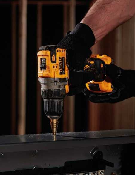 Dewalt Set : Visseuse perceuse + Conducteur à chocs + Laser DW088K + Mallette profonde + 2 Batteries 1,3 AH