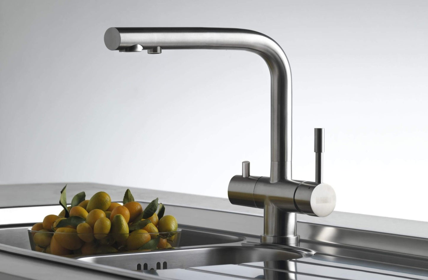 Grifo de agua filtrada bimando de tres vías y caño alto ATLAS CLEAN INOX FRANKE FRANKE - 3