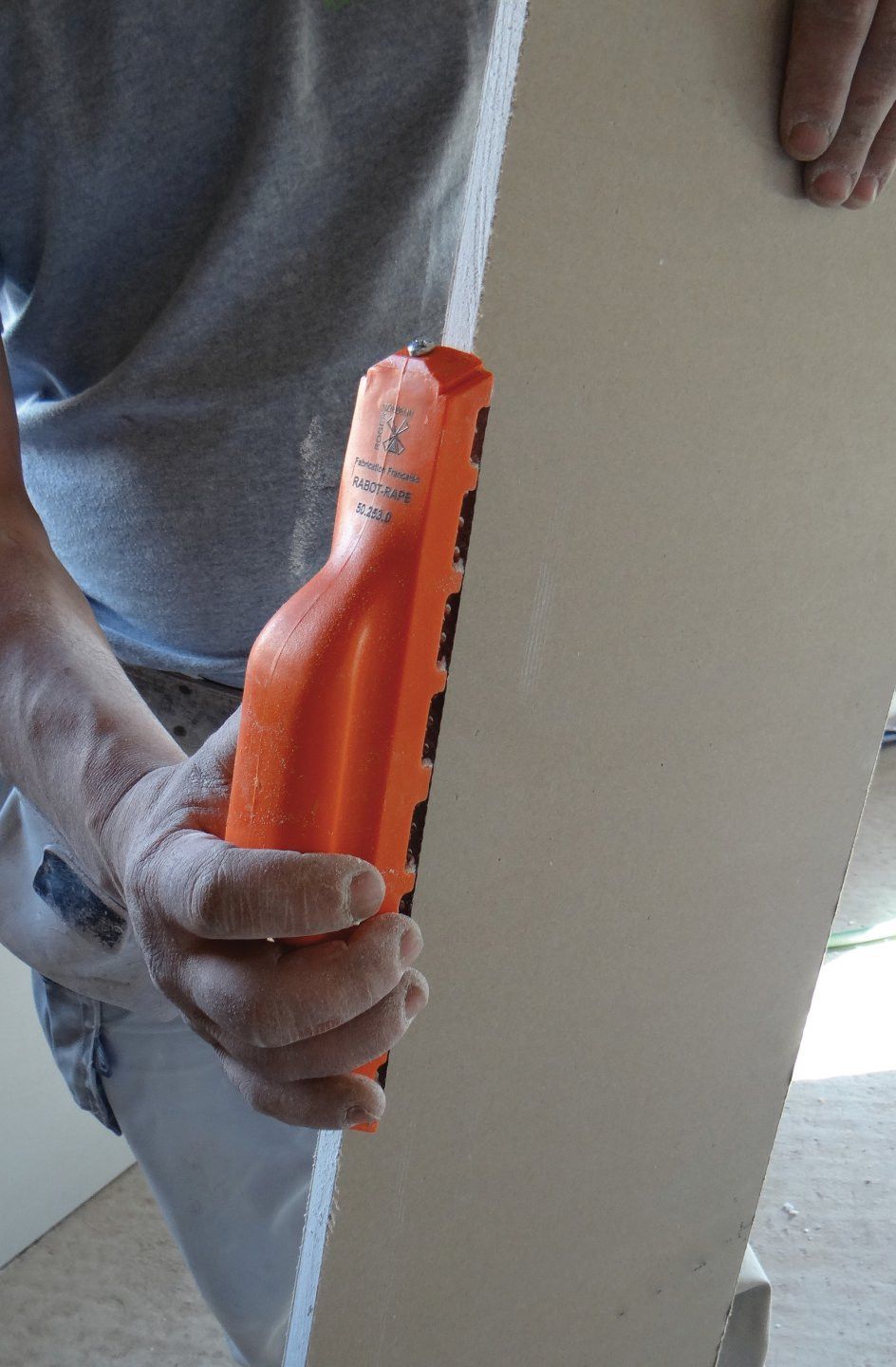 Rabot-râpe plastique 255mm Mondelin MONDELIN - 2
