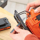 Kit Taladro Percutor + Lijadora Mouse + sierra de calar 18V con 2 baterías 1.5Ah, cargador y bolsa Black+Decker BCK31S1S